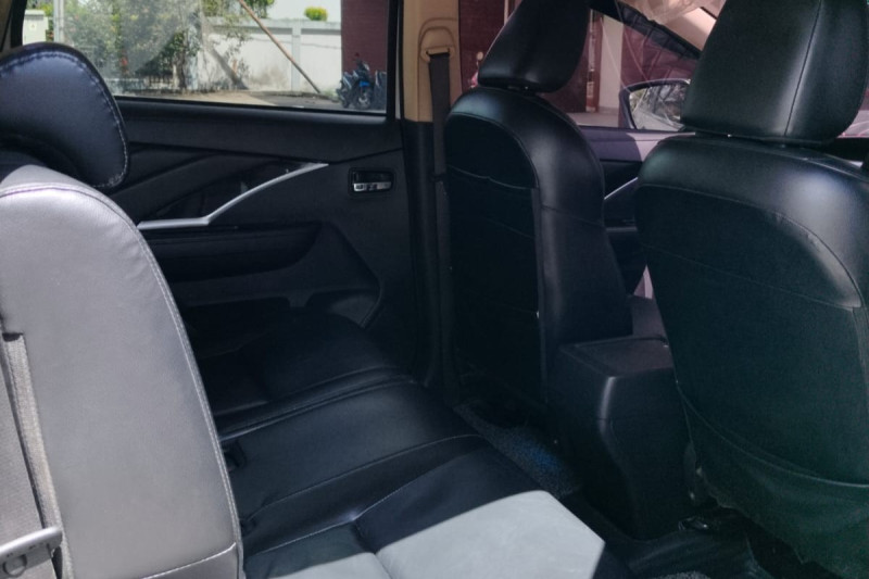 Mobil Bekas Nissan Livina 1.5 VL A/T 2021