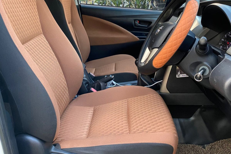 Mobil Bekas Toyota Innova G M/T 2018