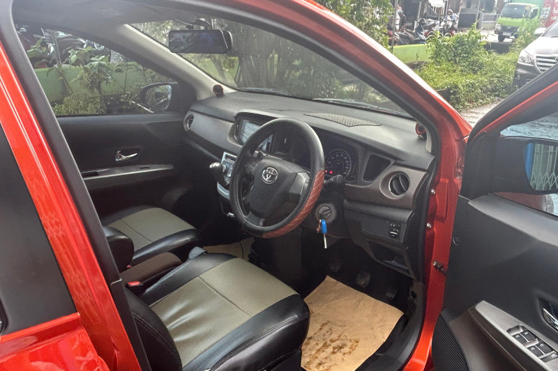 Mobil Bekas Toyota Calya 1.2 G M/T 2020