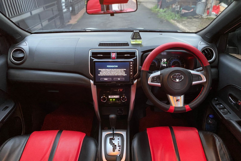 Mobil Bekas Toyota Rush 1.5 GR Sport A/T 2024
