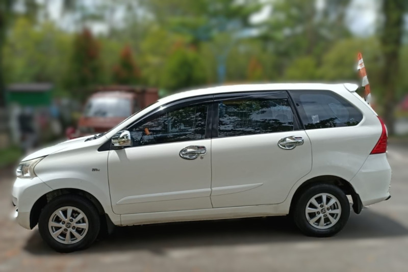 Mobil Bekas Toyota Avanza 1.3 G M/T 2018